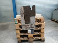 Dichtdruk - fels stempel - onder gereedschap - afbeelding 2 van  8