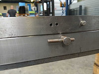 Dichtdruk - fels stempel - onder gereedschap - afbeelding 7 van  8