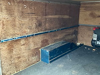 Dichte aanhangwagen - afbeelding 7 van  17