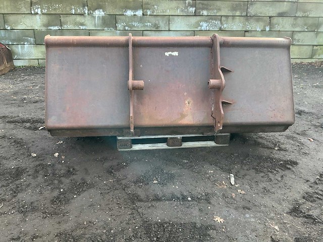 Dichte bak 2270mm passend manitou voorzetapparatuur - afbeelding 6 van  11