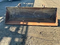 Dichte bak 2450mm passend dieci voorzetapparatuur - afbeelding 2 van  2