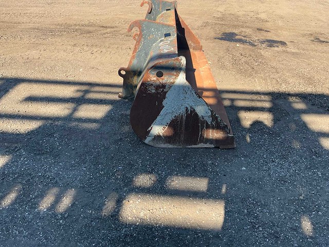 Dichte bak 2450mm passend dieci voorzetapparatuur - afbeelding 8 van  11