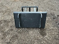 Dichte bak 770mm en lepelbord 550mm ongebruikt voorzetapparatuur - afbeelding 8 van  13
