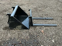 Dichte bak 770mm en lepelbord 550mm ongebruikt voorzetapparatuur - afbeelding 10 van  13