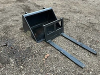 Dichte bak 770mm en lepelbord 550mm ongebruikt voorzetapparatuur - afbeelding 11 van  13