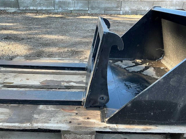 Dichte bak 770mm + lepel bord 545mm graafbak - afbeelding 2 van  13