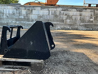 Dichte bak 770mm + lepel bord 545mm graafbak - afbeelding 3 van  13