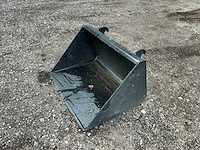 Dichte bak 770mm ongebruikt voorzetapparatuur