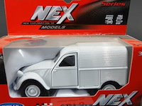 Die-cast schaalmodel citroën 2cv fourgonnette - afbeelding 2 van  5