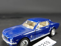 Die-cast schaalmodel ford mustang 1964. - afbeelding 1 van  5