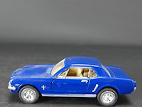 Die-cast schaalmodel ford mustang 1964. - afbeelding 2 van  5