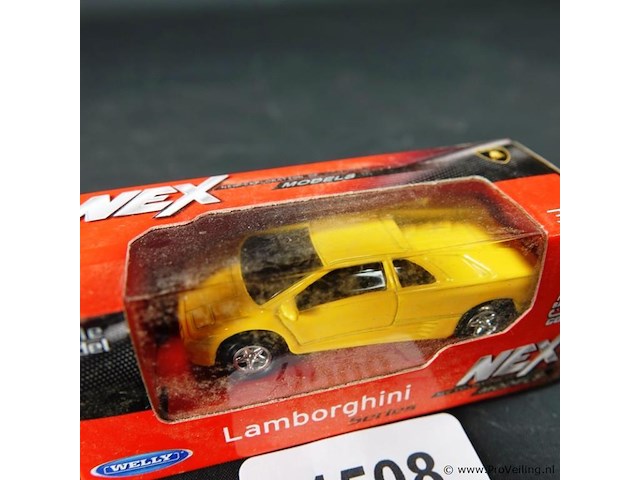 Die-cast schaalmodel lamborghini - afbeelding 2 van  5