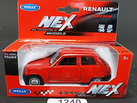 Die-cast schaalmodel van een renault 5 (r5) - afbeelding 1 van  5