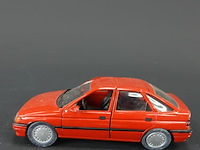 Die-cast schabak ford escort - afbeelding 2 van  5