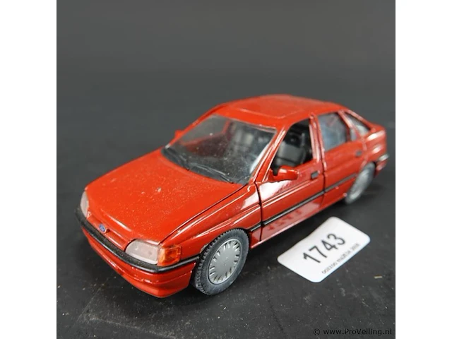 Die-cast schabak ford escort - afbeelding 1 van  5