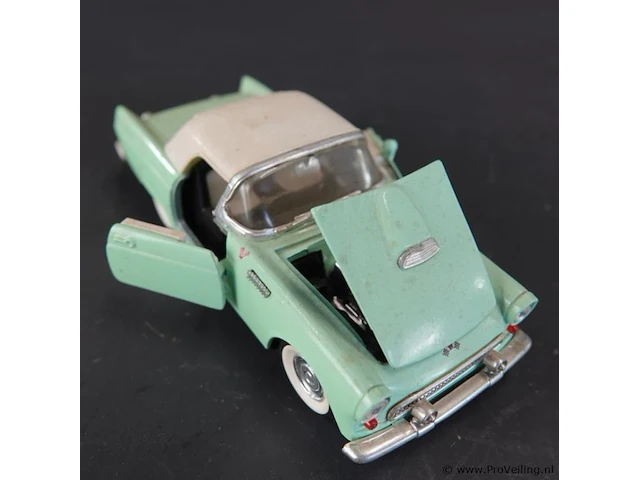 Diecast schaalmodel ford ss thunderbird van het bouwjaar 1955 - afbeelding 4 van  5