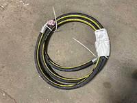 Diehard nonmetallic hose assembly - afbeelding 1 van  3