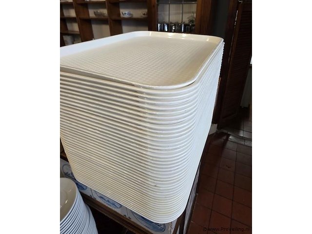 Dienbladen - 41 stuks - afbeelding 1 van  1