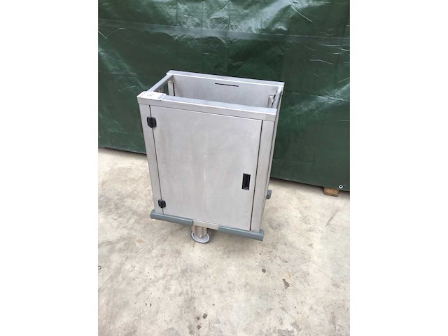 Dienbladen lowerator wagen - afbeelding 3 van  5