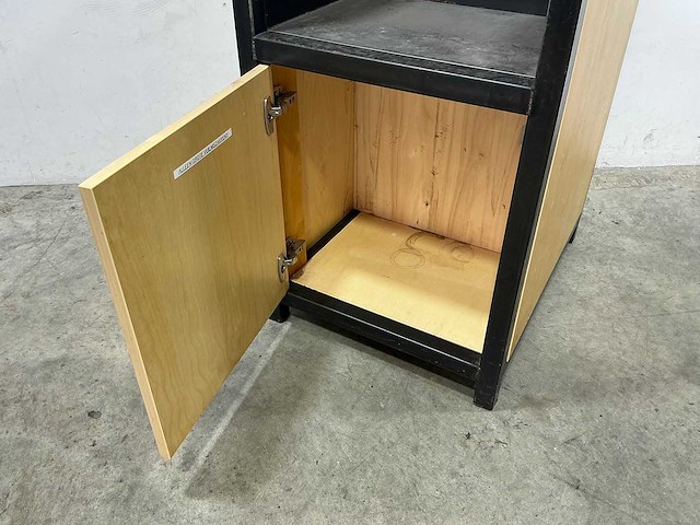 Dienbladen meubel - afbeelding 3 van  3