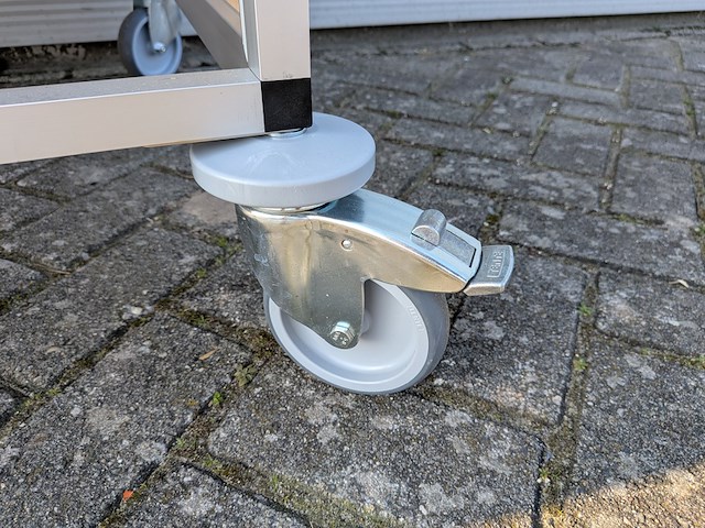 Dienbladenwagen, hupfer - afbeelding 7 van  8