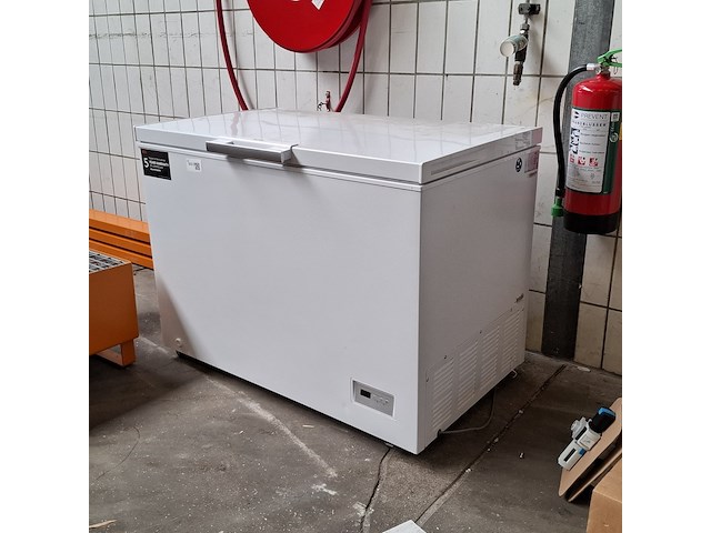 Diepvrieskist aeg, ahb531d1lw - afbeelding 1 van  6