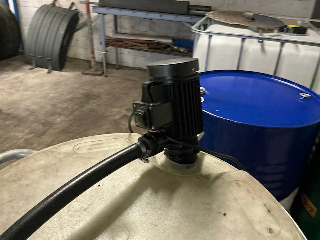 Diesel brandstof - afbeelding 6 van  7