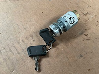Diesel engine component - afbeelding 2 van  3