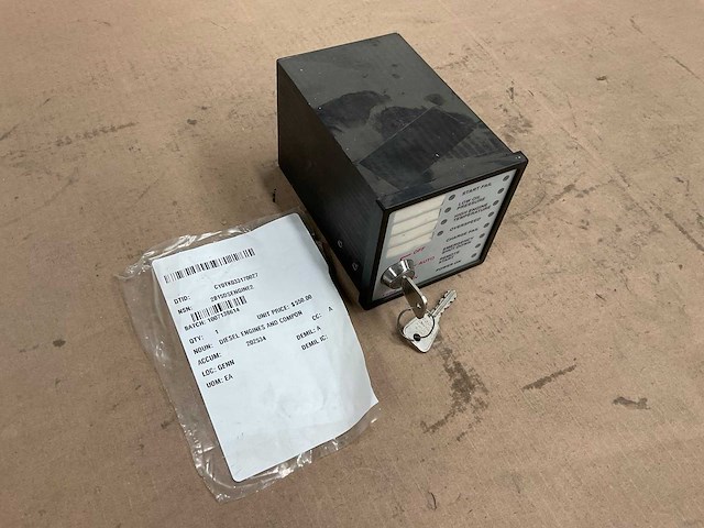 Diesel engine indicator panel - afbeelding 1 van  2