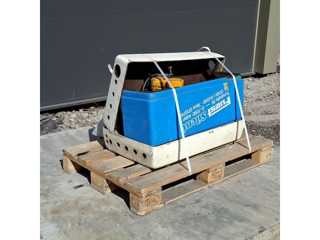 Diesel generator fuest silent - afbeelding 1 van  14
