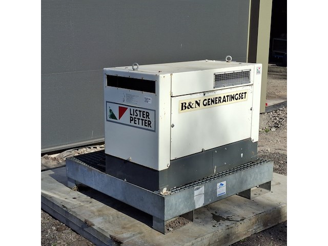 Diesel generator, lister petter - afbeelding 1 van  13