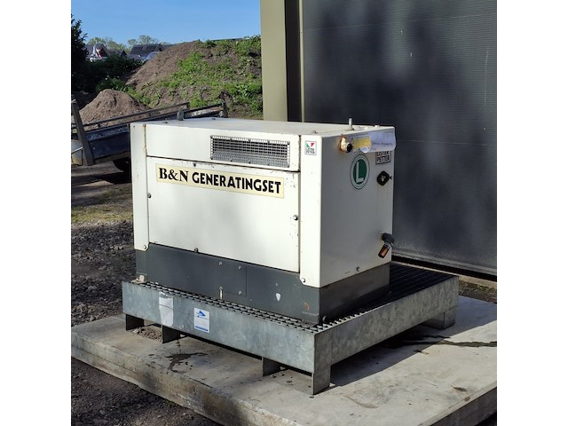 Diesel generator, lister petter - afbeelding 7 van  13