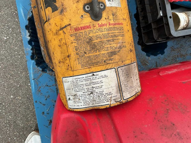 Diesel olie tank met pomp + heater - afbeelding 5 van  6