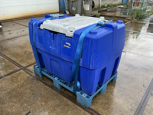 Diesel opslag tank (440l) - afbeelding 1 van  7