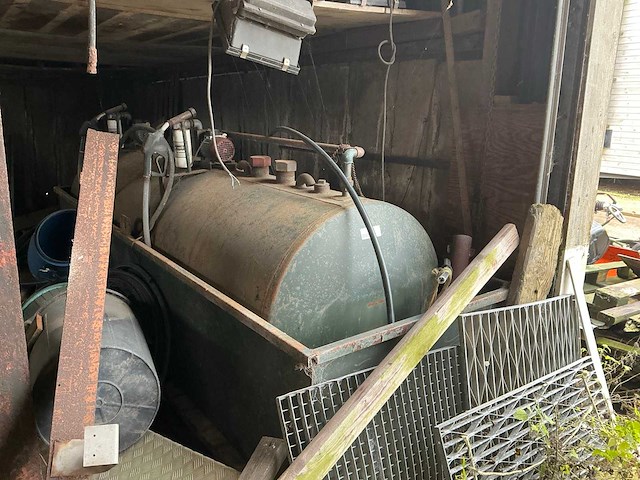 Diesel opslagtank - afbeelding 1 van  4