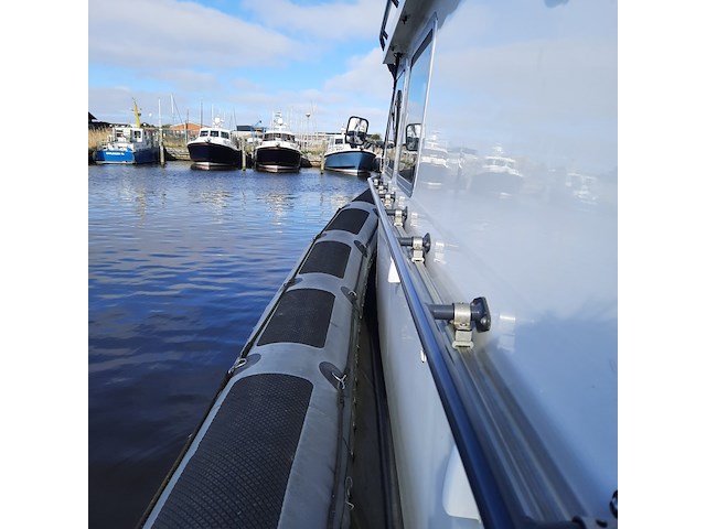 Diesel rib met 2x volvo penta d6-370, mst, frisc rib 1200wh rr901, 2015 - afbeelding 26 van  70