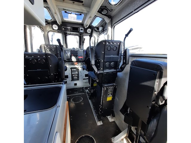 Diesel rib met 2x volvo penta d6-370, mst, frisc rib 1200wh rr901, 2015 - afbeelding 30 van  70