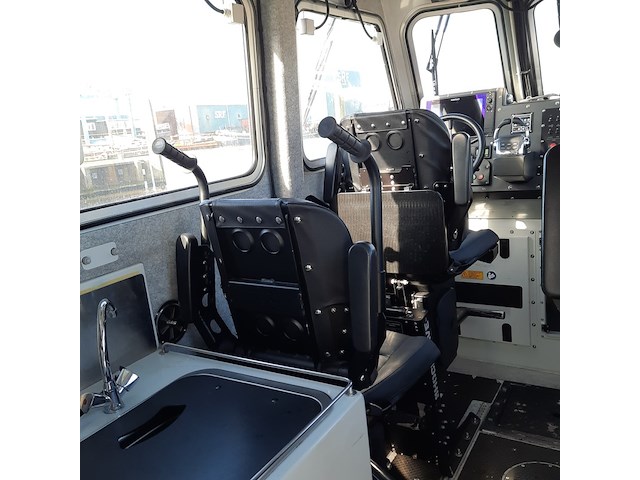 Diesel rib met 2x volvo penta d6-370, mst, frisc rib 1200wh rr901, 2015 - afbeelding 31 van  70