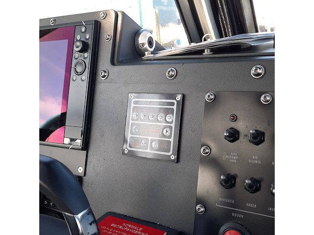 Diesel rib met 2x volvo penta d6-370, mst, frisc rib 1200wh rr901, 2015 - afbeelding 42 van  70