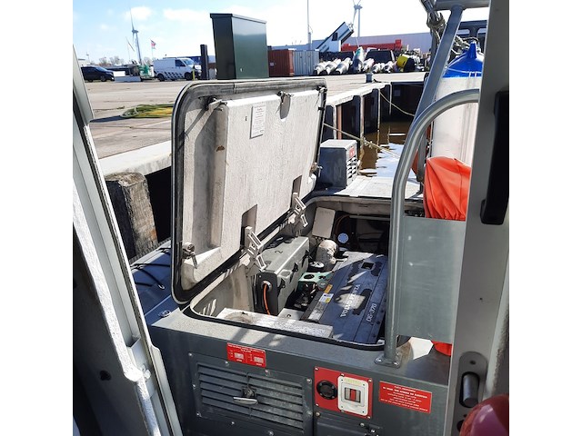 Diesel rib met 2x volvo penta d6-370, mst, frisc rib 1200wh rr901, 2015 - afbeelding 55 van  70
