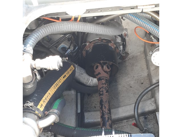 Diesel rib met 2x volvo penta d6-370, mst, frisc rib 1200wh rr901, 2015 - afbeelding 62 van  70