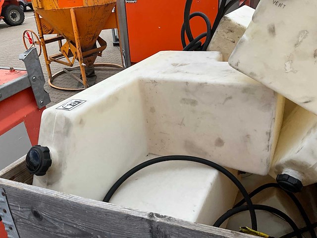 Diesel tank (4x) - afbeelding 11 van  11