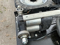Diesel tank met pomp, verlichting en vulmondstuk - afbeelding 2 van  4