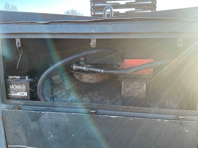 Diesel tank tankstationapparatuur +-1000l - afbeelding 5 van  8
