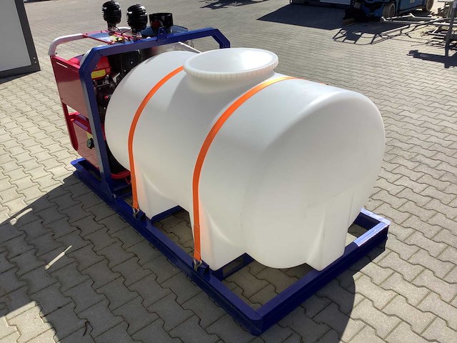 Diesel warmwater hogedrukreiniger met tank - afbeelding 9 van  11