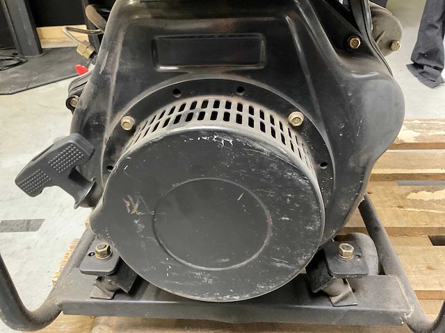 Dieselgenerator - afbeelding 11 van  14