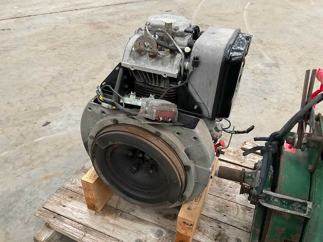 Dieselmotor (2x) - afbeelding 3 van  7