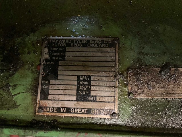 Dieselmotor caterpillar d333 (waterpomp) - afbeelding 7 van  9