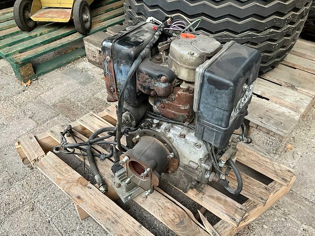 Dieselmotor - afbeelding 1 van  4