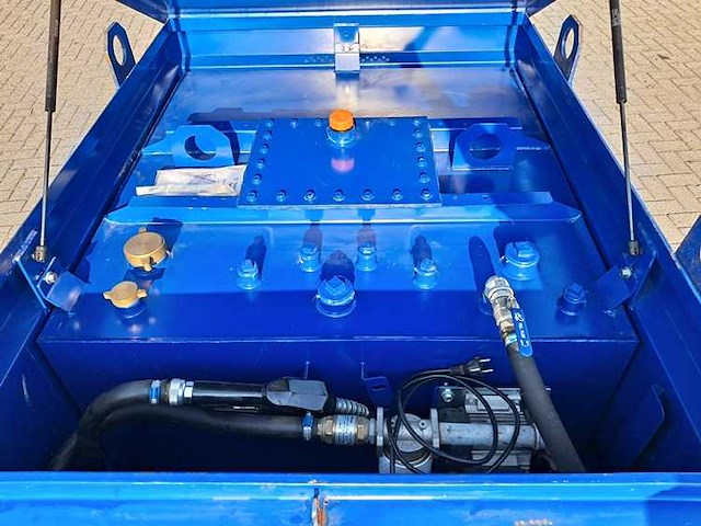 Dieseltank - brl-k744 - 0,995m3 - afbeelding 5 van  7